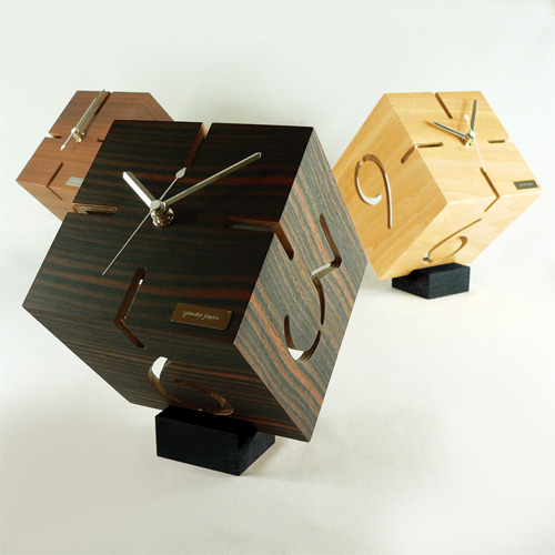 アートな木製時計/ダイス