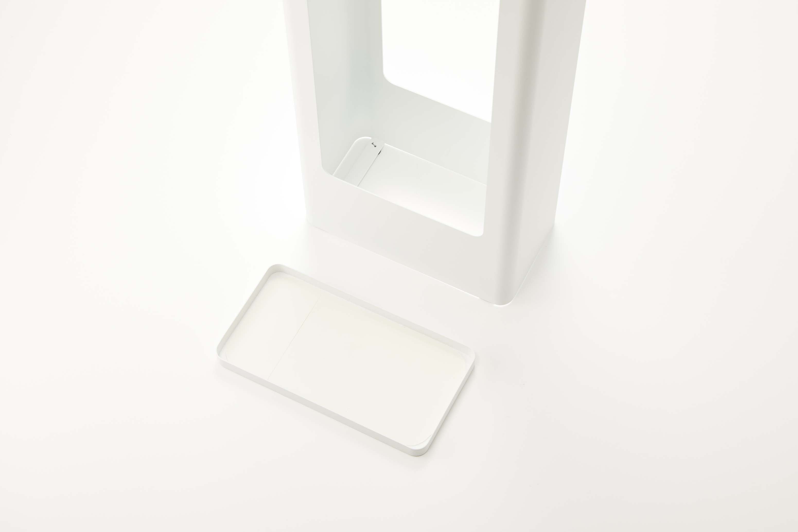 ミニマルデザインの傘立て