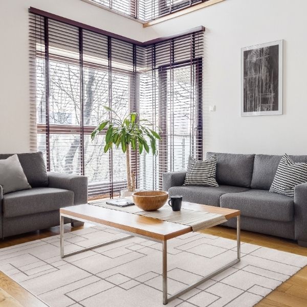 ラグ　ポーリン