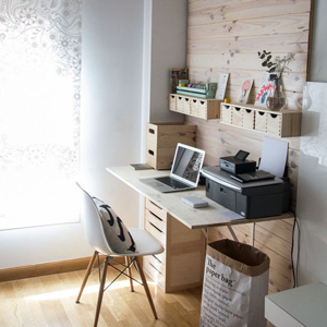 ミニマリストのワークスペース