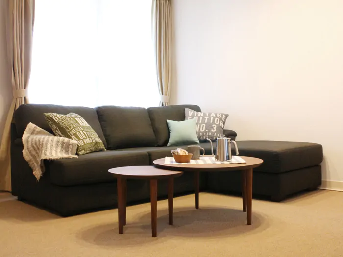 木の温もりに癒される大人カジュアルなお部屋